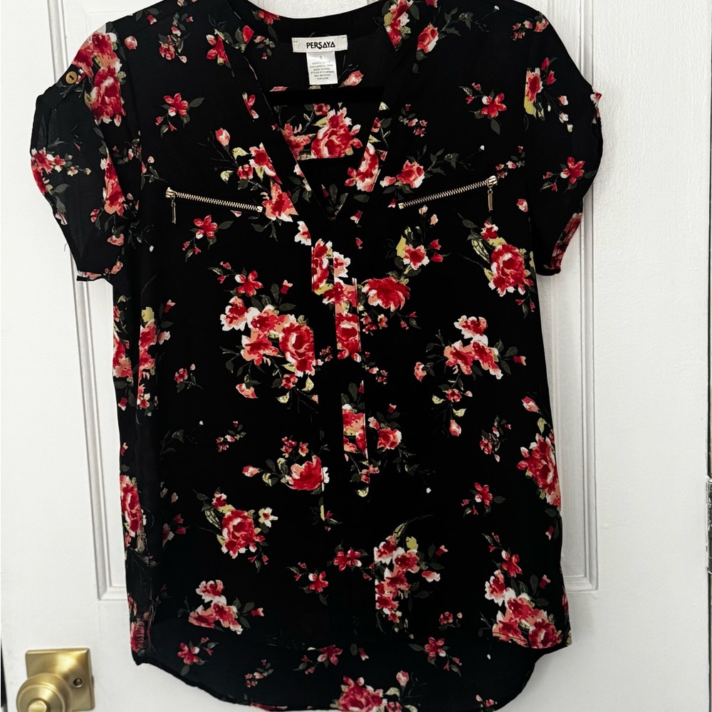 Persaya Black and Red Buttoned Blouse